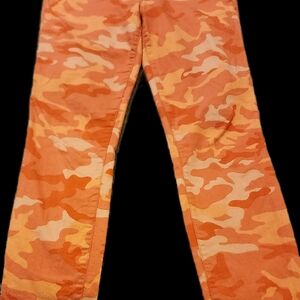 Gap 1969 Peach/Orange cammo jeans size 28
